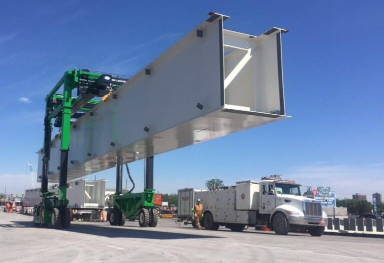 Combilift-–-COMBI-SC-–-Straddle-Carrier-Steel-Long-Load-Flipped-1024x703